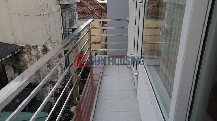 One-bedroom serviced apartment Westlake, Tu Hoa | Bright and spacious