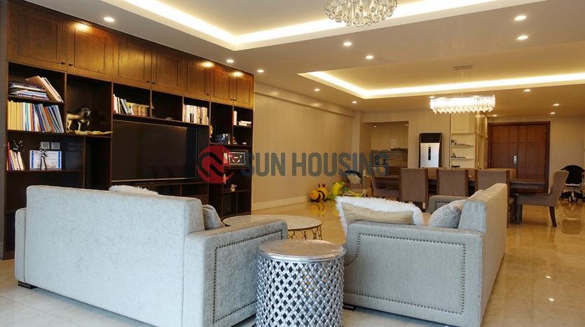 Chic 4-bedroom apartment in L2 Ciputra for a luxurious lifestyle