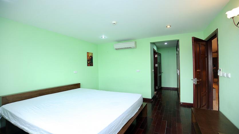 03 Bedrooms Ciputra Apartment fore rent at P1 tower ($1100)