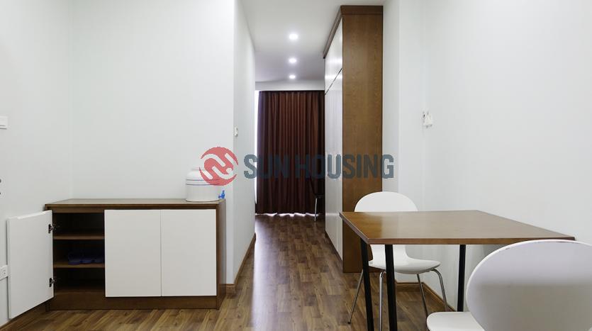 serviced apartment Ba Dinh Hanoi, one bedroom and furnished