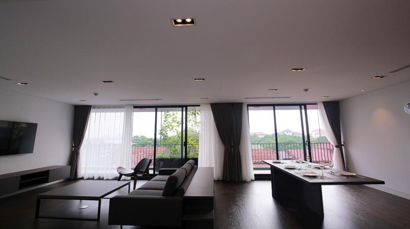 Three-bedroom serviced apartment Westlake, Hanoi