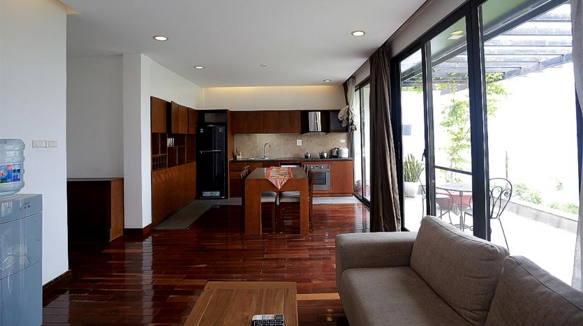 Two-bedroom apartment Westlake, Xom Chua | Lake views, green corners