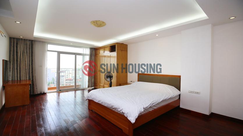 Serviced apartment Westlake, Hanoi | 3 bedrooms with lake view