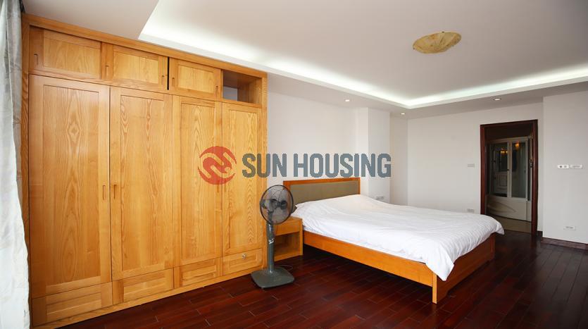 Serviced apartment Westlake, Hanoi | 3 bedrooms with lake view