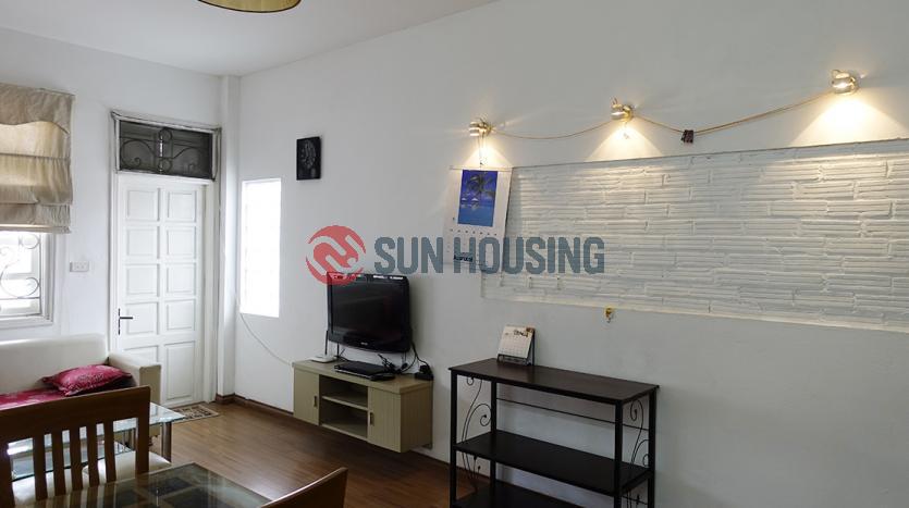 One-bedroom serviced apartment Ba Dinh | Near Lotte and Daewoo Hotel