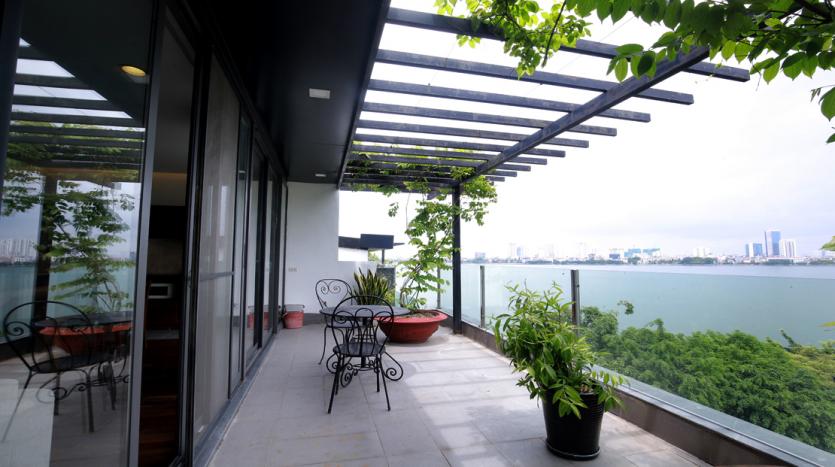 Two-bedroom apartment Westlake, Xom Chua | Lake views, green corners