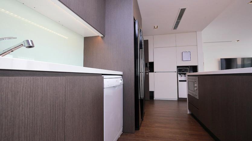 Three-bedroom serviced apartment Westlake, Hanoi