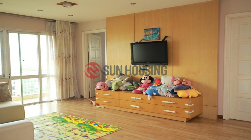 Apartment Ciputra Hanoi, spacious three bedrooms