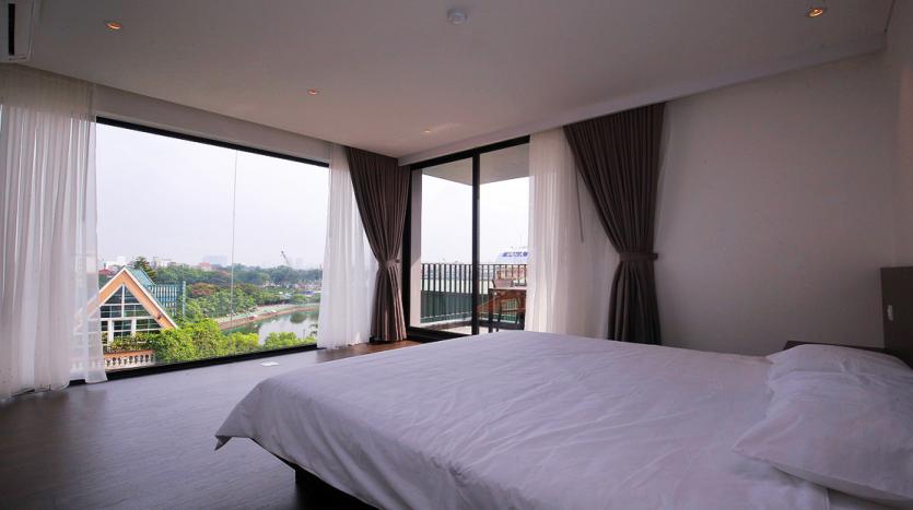 Three-bedroom serviced apartment Westlake, Hanoi