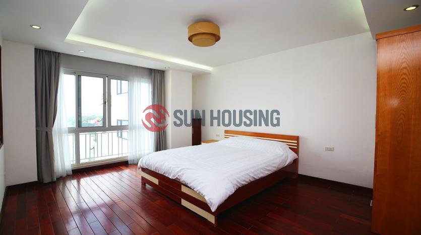 Serviced apartment Westlake, Hanoi | 3 bedrooms with lake view