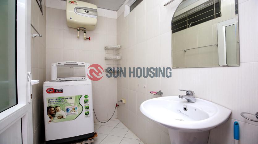 One-bedroom serviced apartment Westlake, Tu Hoa | Bright and spacious