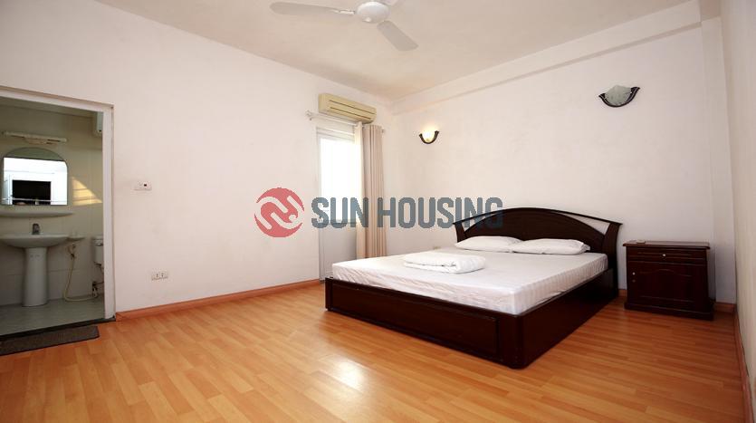 One-bedroom serviced apartment Westlake, Tu Hoa | Bright and spacious