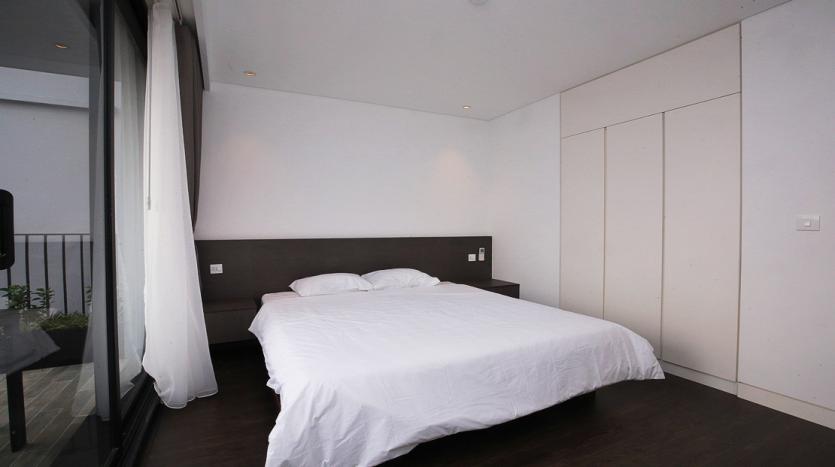 Three-bedroom serviced apartment Westlake, Hanoi