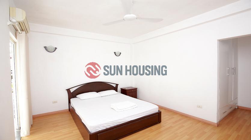 One-bedroom serviced apartment Westlake, Tu Hoa | Bright and spacious