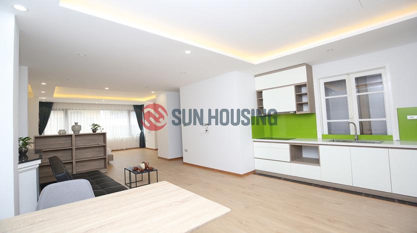 Studio serviced apartment Truc Bach with large living space