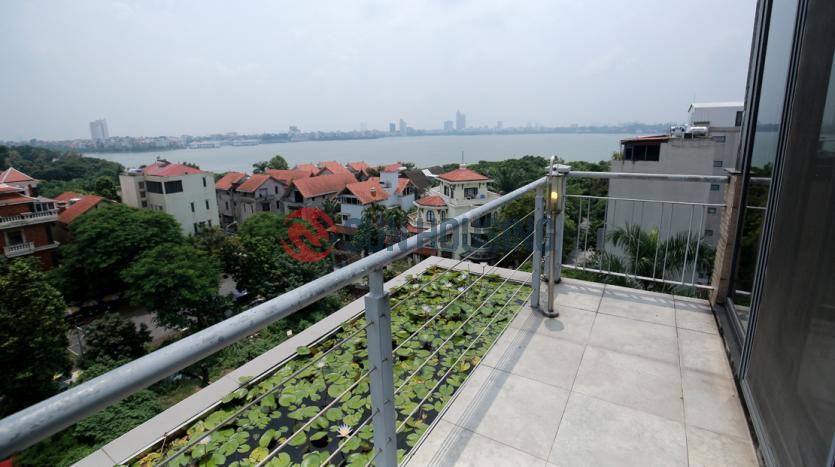 Luxurious penthouse apartment Tay Ho for rent with 03 bedrooms, lake view, lotus puddle