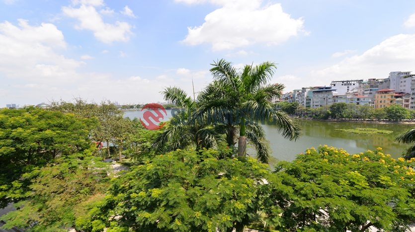 Newly built 2-bedroom apartment Ba Dinh to let with lake view and modern design (1)