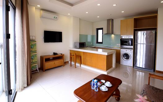 One bedroom serviced apartment Tay Ho, nice city view