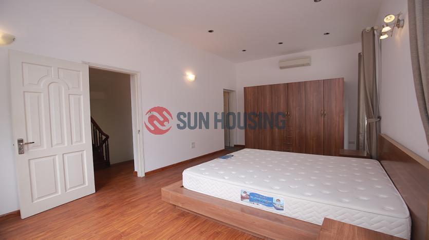 Renovated, grand sized, bright 4-bedroom house to let in Tay Ho with affordable price