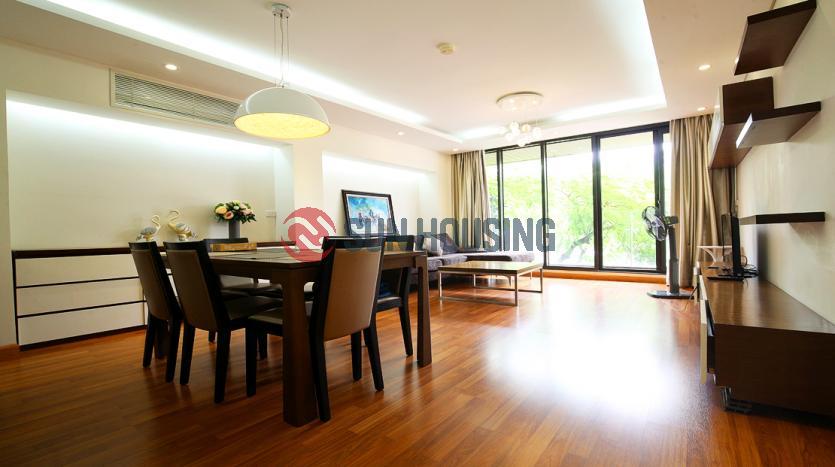 Two bedrooms Ba Dinh apartment Hanoi Truc Bach lake