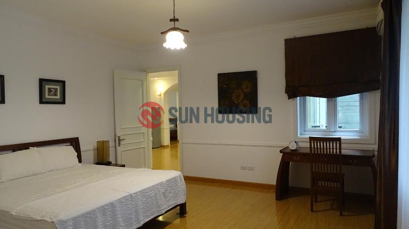 apartment tay ho for rent with 3 bedrooms balcony