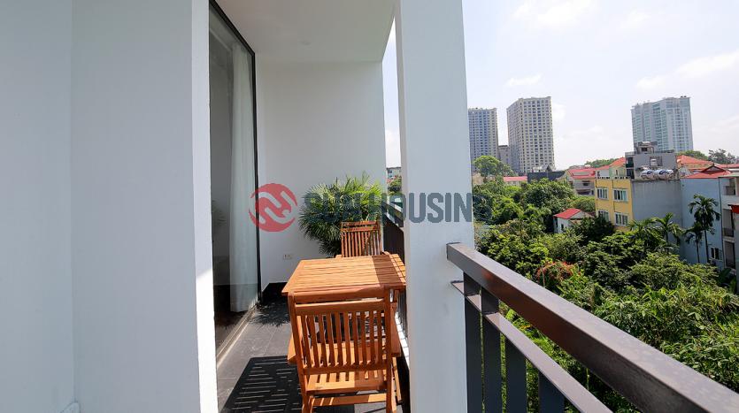 Luxurious serviced apartment in Tay Ho with 4 bedrooms, excellent amenities