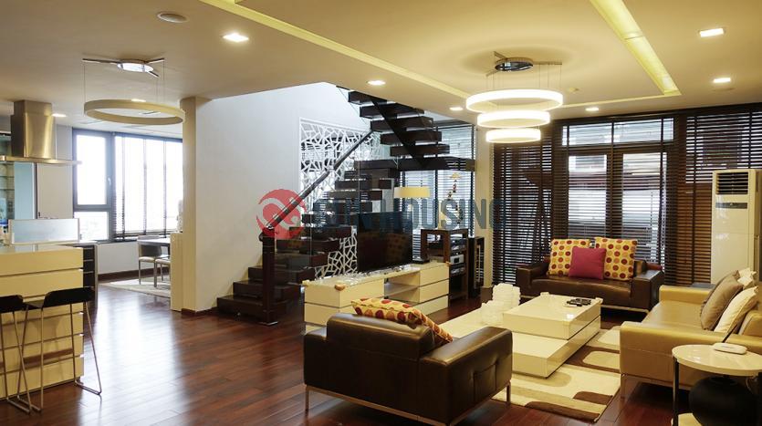 Three-bedroom penthouse Ba Dinh Hanoi deluxe and bright|near Lotte