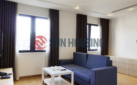 Serviced apartment in Ba Dinh with 2 bedrooms, balcony, lots of light