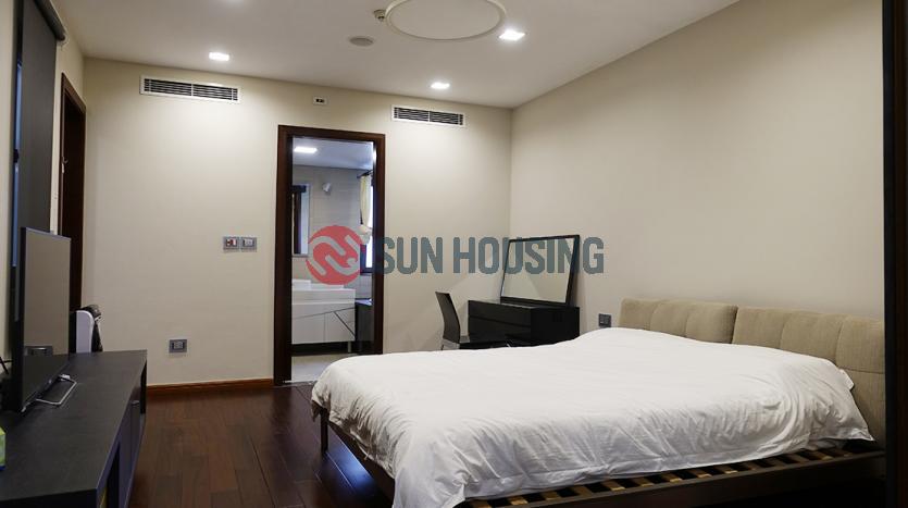 Three-bedroom penthouse Ba Dinh Hanoi deluxe and bright|near Lotte