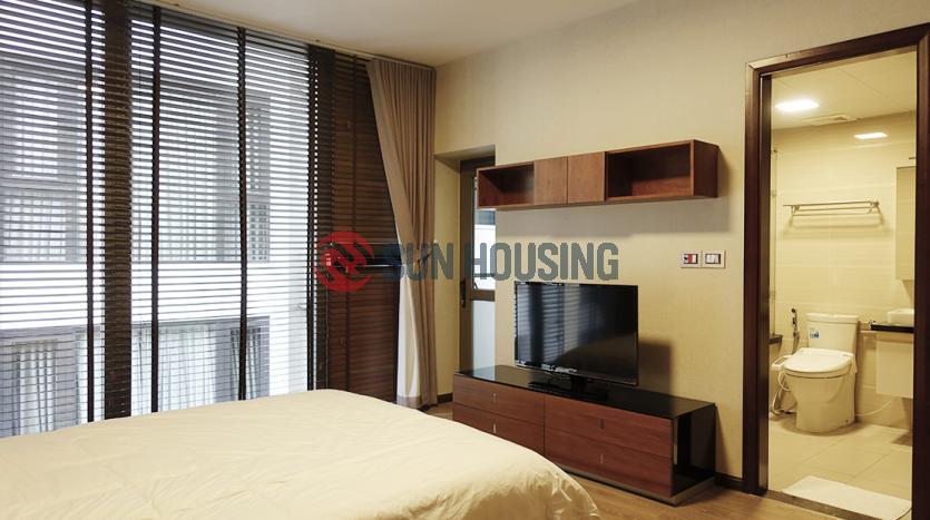 The sparkling 2 bed-room apartment near Lotte Center for rent