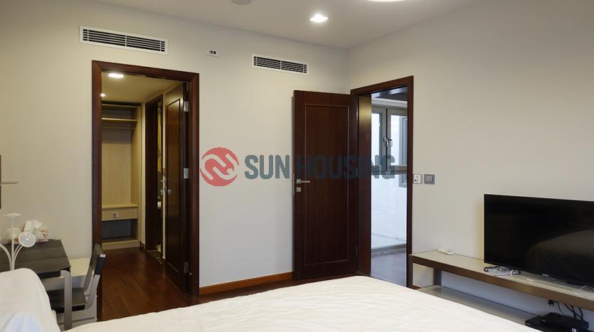 Three-bedroom penthouse Ba Dinh Hanoi deluxe and bright|near Lotte