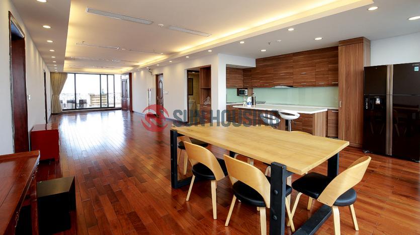 Penthouse in Tay Ho for lease with 03 bedrooms, roof terrace, lake view balcony, city view