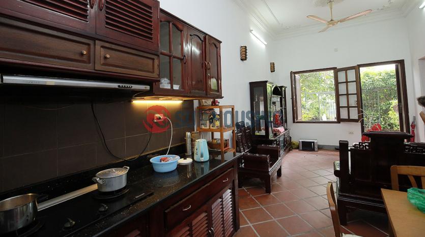 house to let in Tay Ho with 5 bedrooms, terrace, yard, lake view balcony