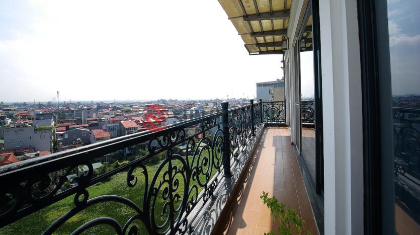 Penthouse in Tay Ho for lease with 03 bedrooms, roof terrace, lake view balcony, city view