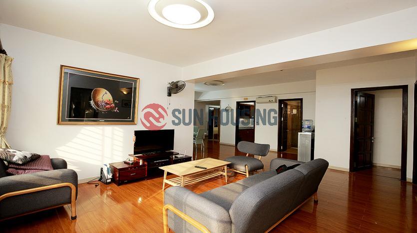 Near UNIS Hanoi four-bedroom apartment Ciputra for rent