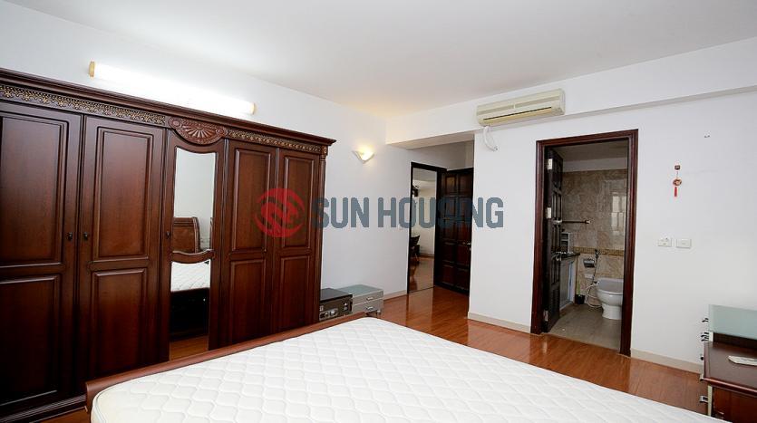 Near UNIS Hanoi four-bedroom apartment Ciputra for rent