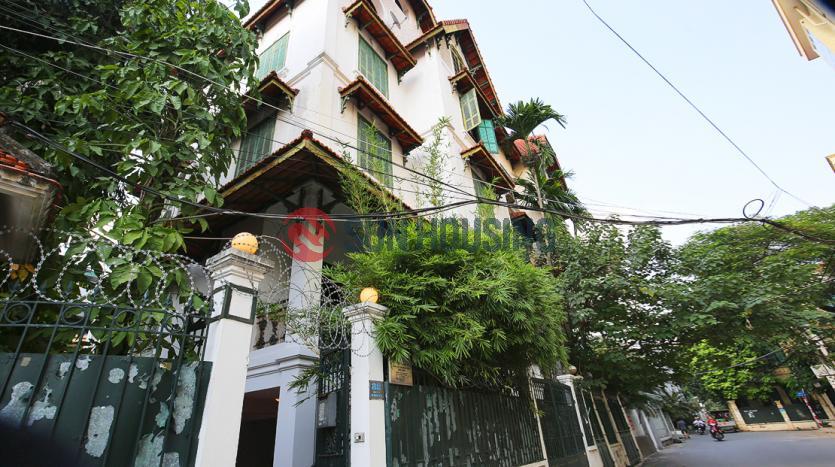 French styled house for rent Hanoi - 5 bedrooms, garden, terrace