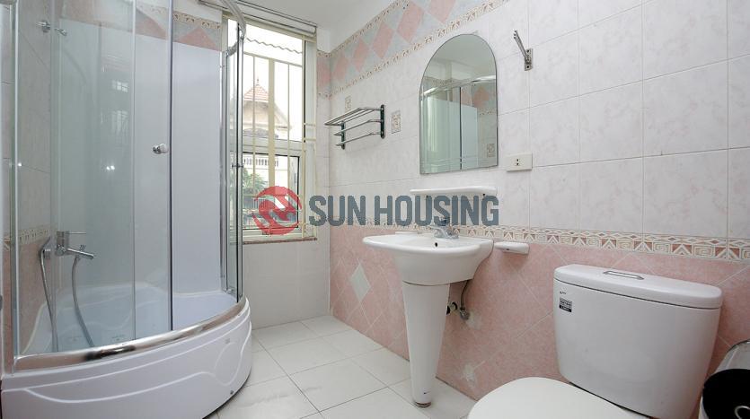 4-floor house in Westlake, Xuan Dieu nearby Syrena Shopping Mall