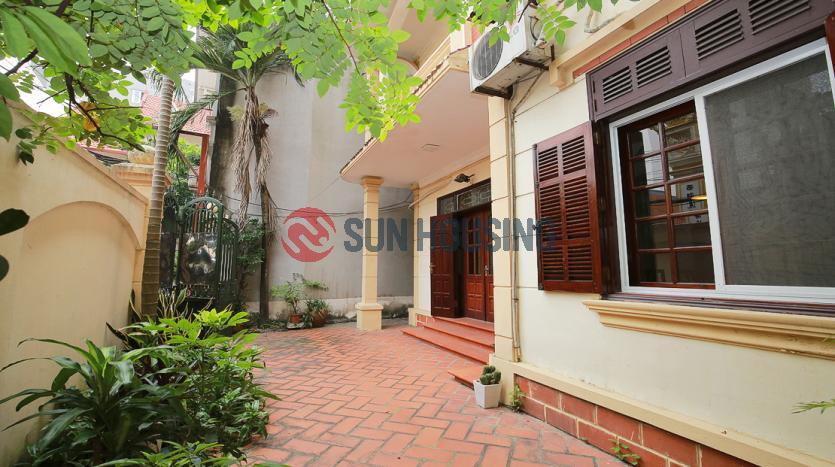 Super spacious house in Westlake, Xuan Dieu| Nearby Syrena Mall