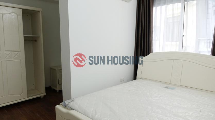 Newly-built 02-bedroom serviced apartment Ba Dinh, Doi Can