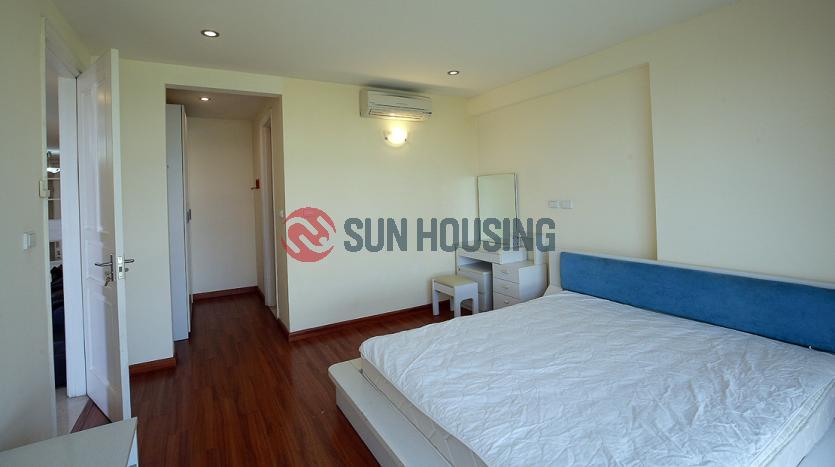 Three-bedroom apartment Ciputra Hanoi P building, open view balcony.