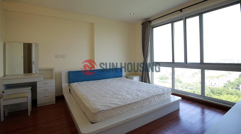 Three-bedroom apartment Ciputra Hanoi P building, open view balcony.