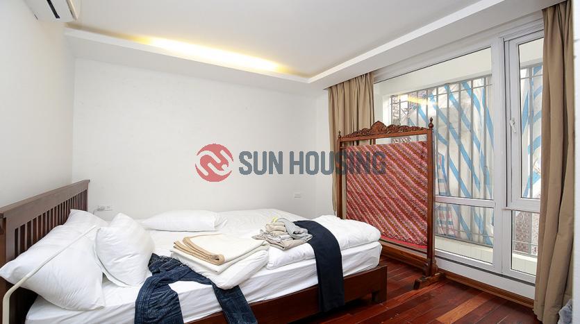 Serviced apartment to let in Tu Hoa, Tay Ho with 3 bedrooms, wide balcony