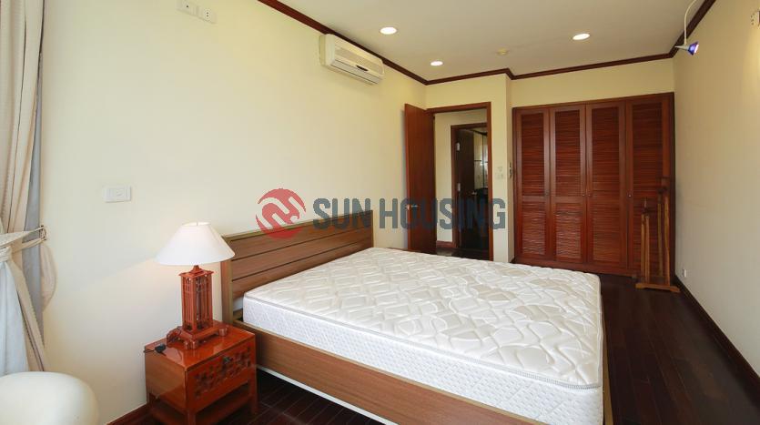 Gorgeous Duplex 3 bedrooms in Xuan Dieu Tay Ho Hanoi is looking for new tenants
