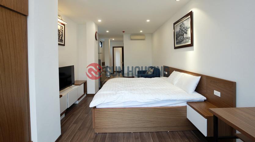  Studio Dong Da Hanoi one bed brand new, fully furnished with balcony.