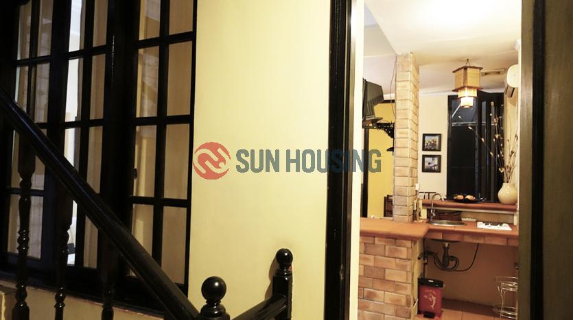 01-bed serviced apartment Ba Dinh | Most classic ever