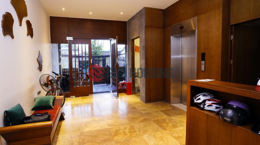 Serviced apartment Tay Ho Hanoi | 2 br & 2 bathrooms | Xom Chua Str