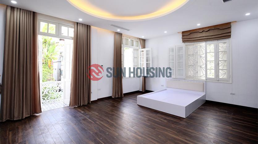 Modern 5-stories house Tay Ho Hanoi | 3 br & 2 multi-function rooms