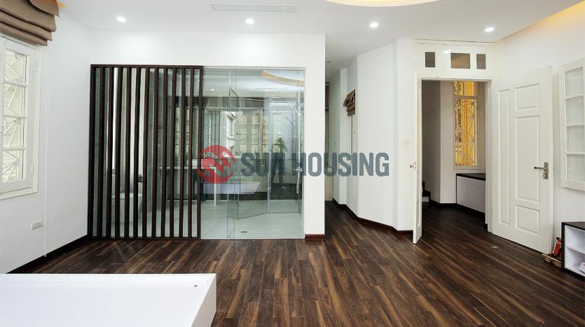 Modern 5-stories house Tay Ho Hanoi | 3 br & 2 multi-function rooms