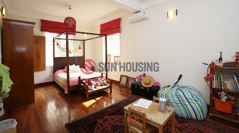 Conveniently located house Westlake Hanoi | 5 br & 3 bathrooms